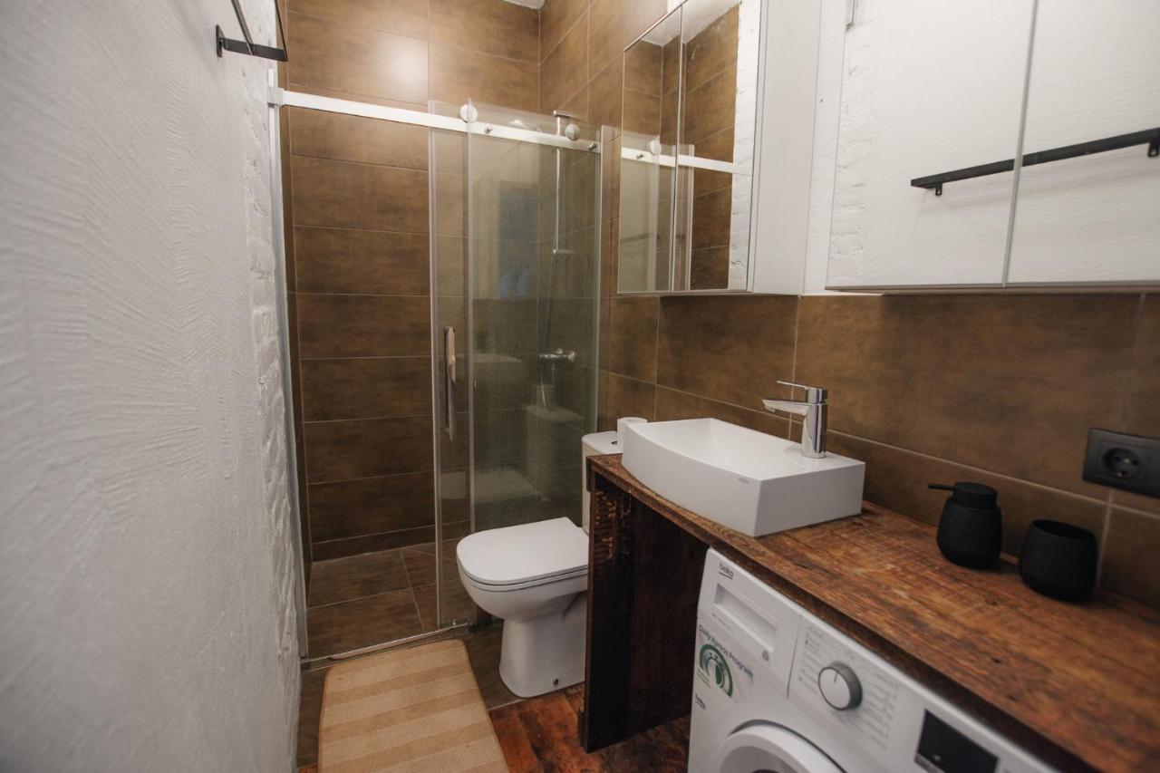 "Quiet Center" Apartment, Close To Train Station Тукумс Экстерьер фото